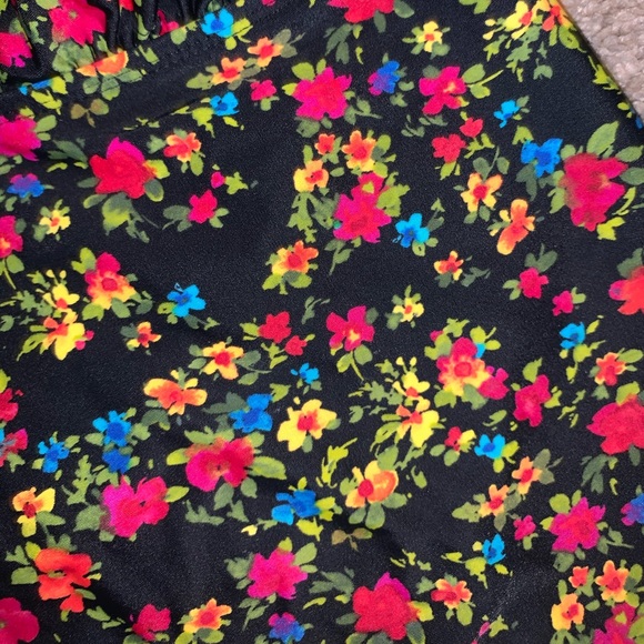 Catalina Black Multicolored Floral Swimsuit size M - Picture 5 of 9